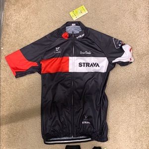 Large men’s cycling jersey and bib. New with tags